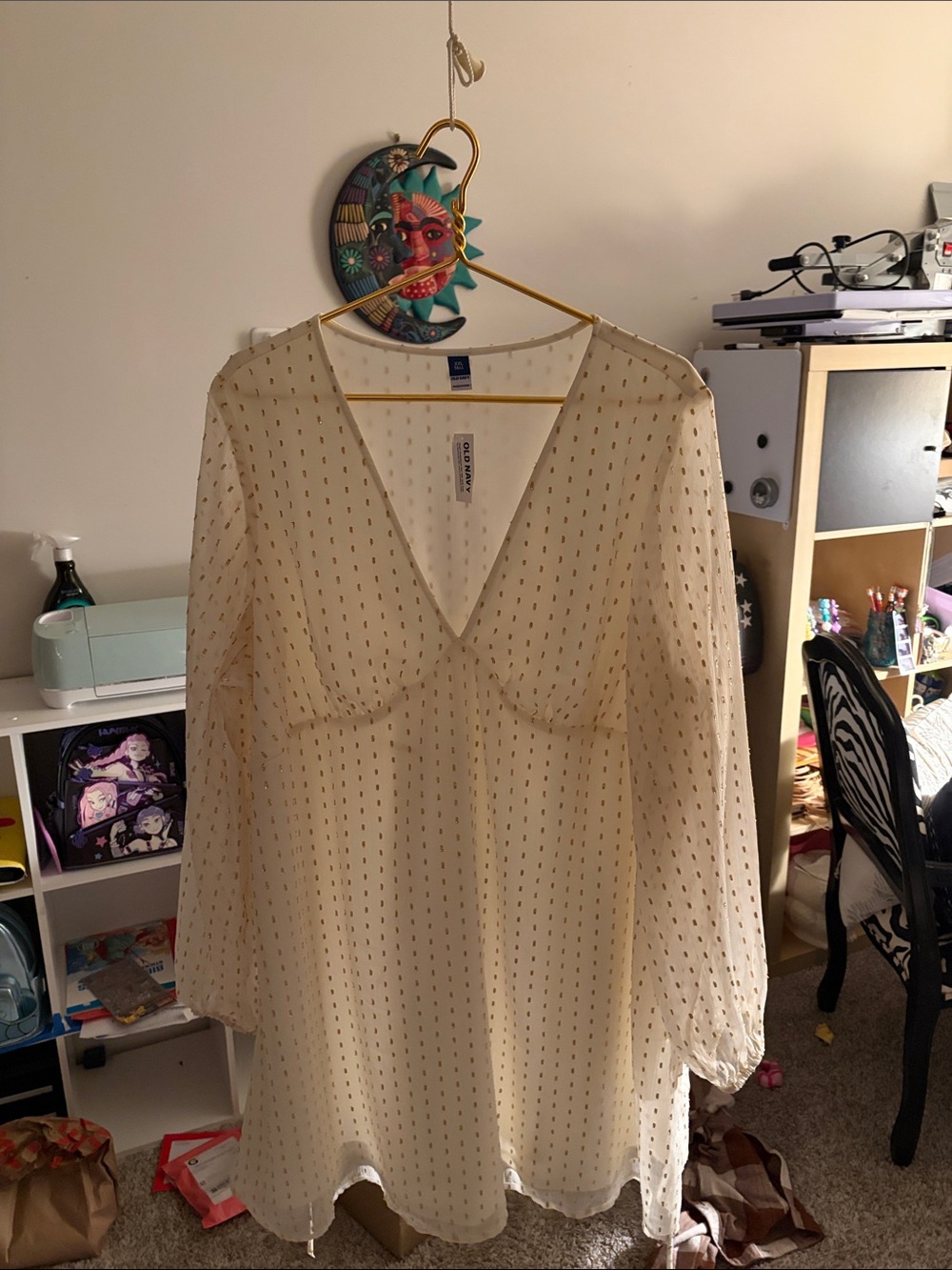 Old Navy Cream Sheer V-Neck Long Sleeve Dress